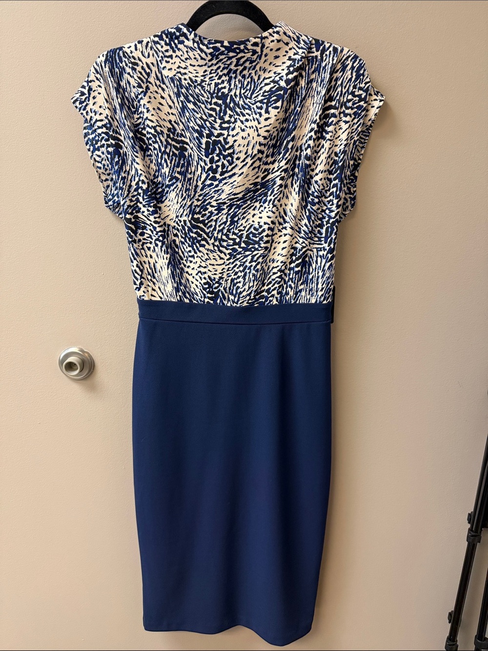 NWT Express Blue and White Printed Sheath Midi Dress - Size Small